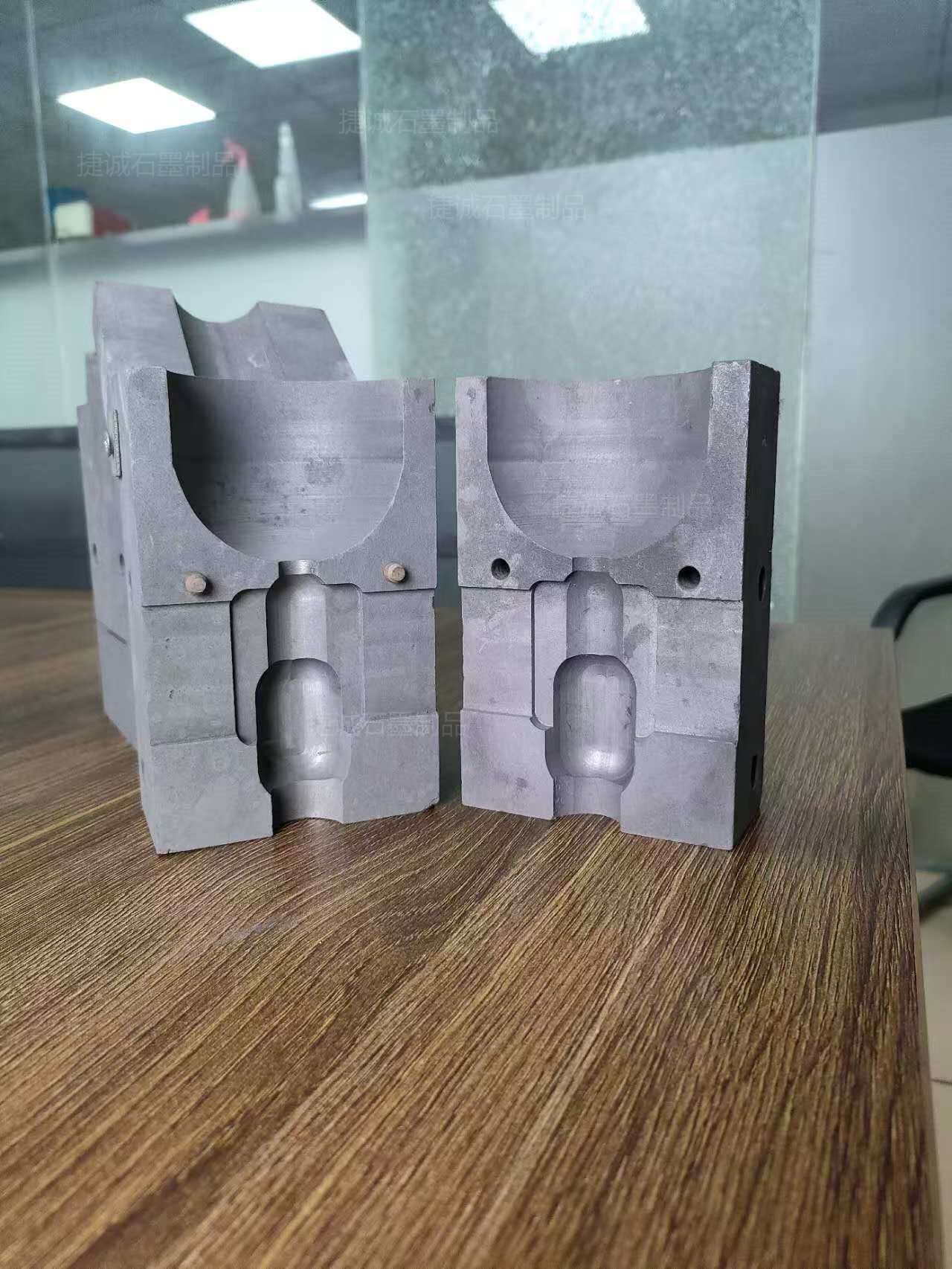 石墨制品，石墨制品加工，精密石墨件，石墨件，石墨件加工，精密石墨件生產廠家，石墨制品生產廠家，石墨制品加工廠